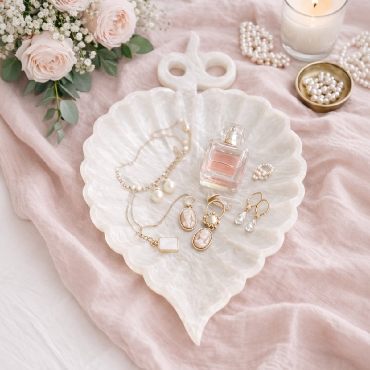 Marble Leaf Shape Tray - View 2