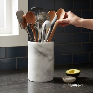 Marble Utensils Holder thumbnail 4